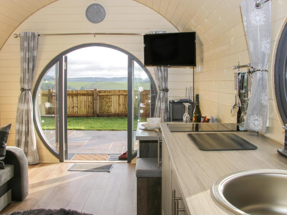 Stapeley Pod Villa ชรูว์สเบอรี ภายนอก รูปภาพ